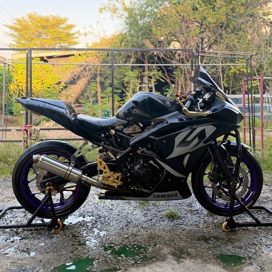 Yamaha R3 พร้อมลงสนาม รูปที่ 3