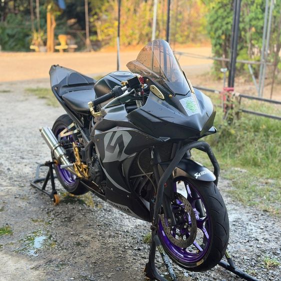 Yamaha R3 พร้อมลงสนาม รูปที่ 7