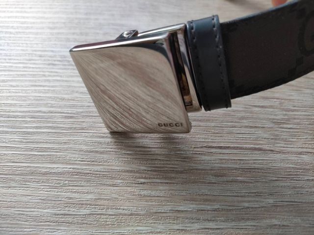 เข็มขัด gucci (แท้) ยาว 86 cm กว้าง 2.8 cm