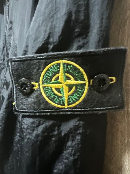 Stone Island รูปที่ 5