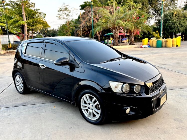 รถ Chevrolet Sonic  1.6 LTZ สี ดำ