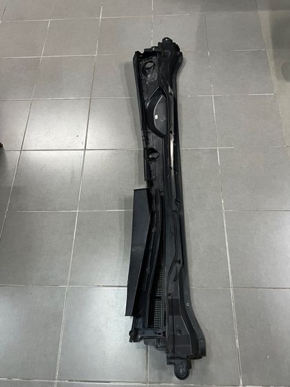 ขายแผ่นปิดช่องระบายกระจกหน้า โตโยต้า รีโว้ 2018  รูปที่ 6