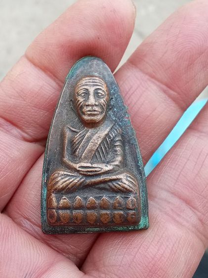 หลวงปู่ทวด หลังตัวหนังสือปี 08 พิมพ์หน้านิยม รูปที่ 2