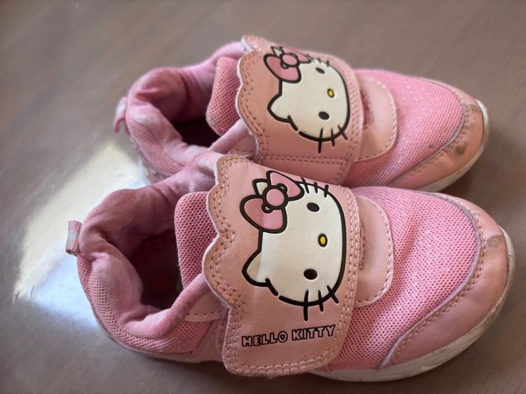 รองเท้าเด็ก Kitty มือ 2 สภาพดี เบอร์ 26 (เด็ก3-5ขวบ) รูปที่ 2
