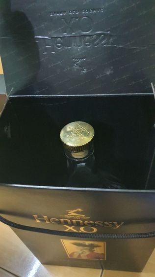 ขวดเหล้าเปล่าขนาด300Lใหญ่จัมโบ้พร้อมกล่องสภาพสมบูรณ์ รูปที่ 8