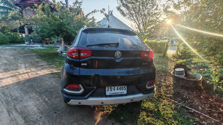 MG GS 2017 1.5 T Sedan เบนซิน ไม่ติดแก๊ส เกียร์อัตโนมัติ ดำ รูปที่ 3