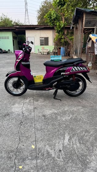 YAMAHA Fino 115 คาร์บูออโต้สตาร์ทมือ  ทำสีภายนอกใหม่ชุดสีของแท้ มีสถานที่ให้ทดลองขับขี่ก่อนซื้อ รูปที่ 2