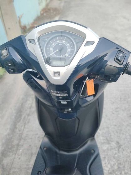 รถ honda lead 4 วาล์ว รูปที่ 15