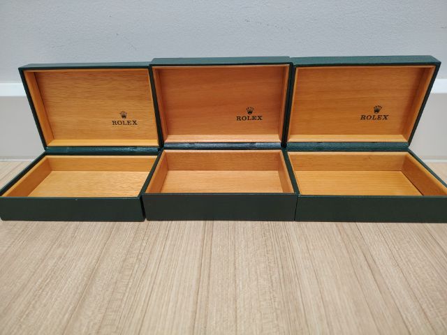 อื่นๆ กล่อง Rolox แท้ 3 ใบ