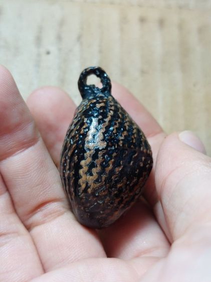 เครื่องรางเบี้ยแก้หลวงปู่รอดวัดนายโรงเก่า รูปที่ 3