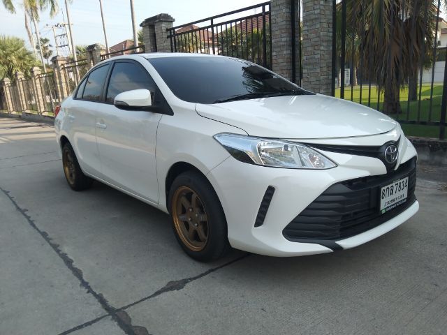 Toyota Vios 2019 1.5 Entry เบนซิน เกียร์อัตโนมัติ ขาว รูปที่ 2