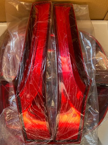 ไฟท้าย เดิมติดรถ Honda Jazz GK รูปที่ 4