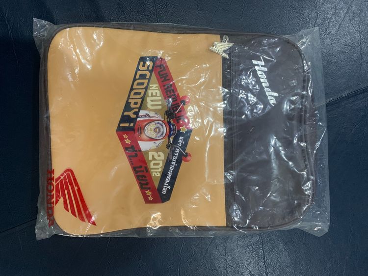 📌📌 💯 ขาย  กระเป๋าสะพายข้าง Honda Scoopy i  Fun Republic 2012  ของแท้หายาก รูปที่ 18