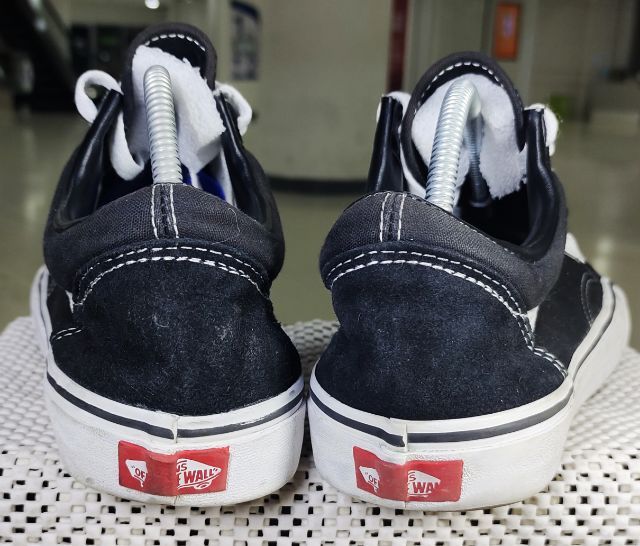 รองเท้า💥 VANS💥ของแท้‼️หนังกลับ พื้นเดิม นิ่ม สวยๆ สภาพดี💥ไซร์ 43 รูปที่ 8