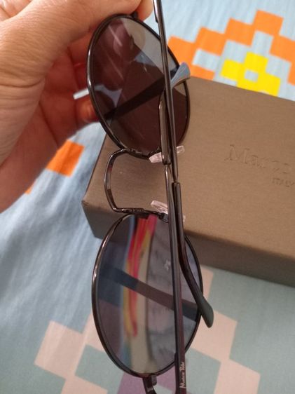 แว่นกันแดดอย่างดีพีเมี่ยมน้ำหนักเบาใส่สบายมาก ยังใหม่ซื้อมา 6,000  รูปที่ 10