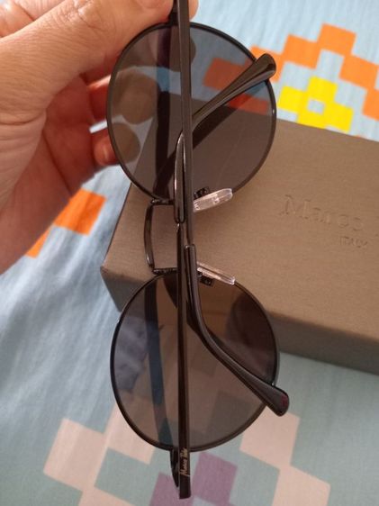 แว่นกันแดดอย่างดีพีเมี่ยมน้ำหนักเบาใส่สบายมาก ยังใหม่ซื้อมา 6,000  รูปที่ 7