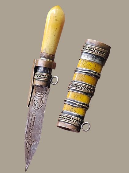 มีดหมอสาริกาหลวงพ่อเดิม วัดหนองโพ  รูปที่ 5