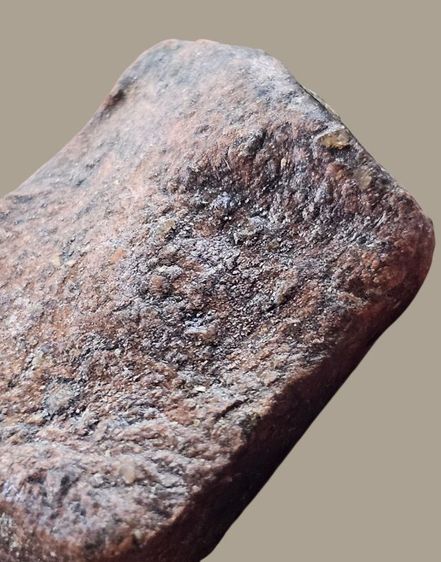 พระหลวงพ่อปาน วัดบางนมโค พิมพ์ทรงหนุมานโบราณ
ไม่อุดไม่ซ่อม สวยๆครับ รูปที่ 10