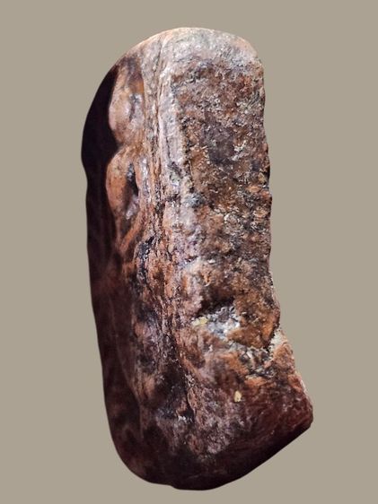 พระหลวงพ่อปาน วัดบางนมโค พิมพ์ทรงหนุมานโบราณ
ไม่อุดไม่ซ่อม สวยๆครับ รูปที่ 9