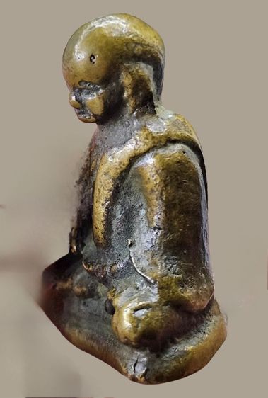 หลวงพ่อเงิน กรุวัดท่ามะไฟ พิมพ์กลาง  รูปที่ 6