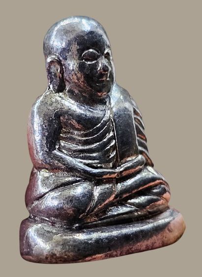 หลวงพ่อเงิน วัดบางคลาน รุ่นวีรชนปาฏิหาริย์55 พิมพ์ขี้ตา เนื้อเงิน สร้างน้อยหายาก รูปที่ 4