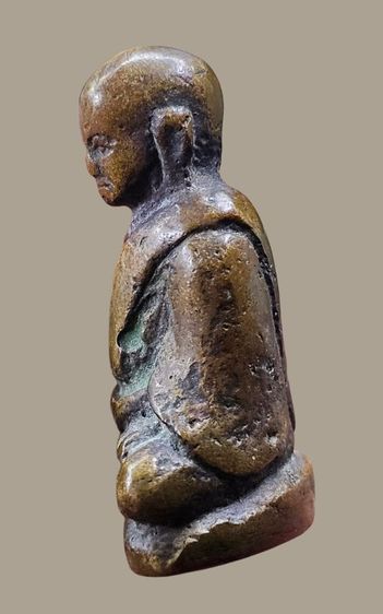 หลวงพ่อเงิน กรุวัดท่ามะไฟ พิมพ์กลาง  รูปที่ 6