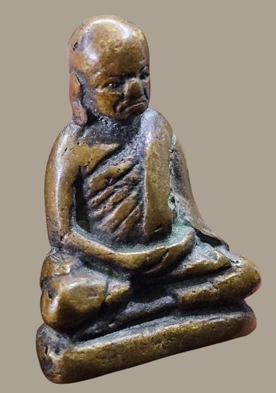 หลวงพ่อเงิน กรุวัดท่ามะไฟ พิมพ์กลาง  รูปที่ 3