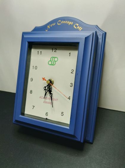 อื่นๆ นาฬิกาแขวนผนังวินเทจ พร้อมตู้เก็บกุญแจในตัว (New Concept Cell)