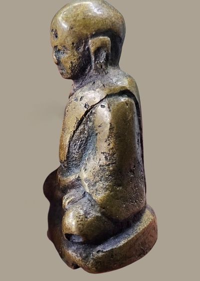 หล่อหลวงพ่อเงิน กรุวัดท่ามะไฟ พิมพ์กลาง  รูปที่ 5