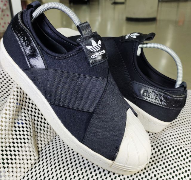 รองเท้า💥adidas Slip - On💥ของแท้‼️พื้นเดิม นิ่ม เบา สวยๆ เดิม สภาพดี💥ไซร์ 40 รูปที่ 15
