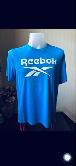 เสื้อReebok สภาพดี