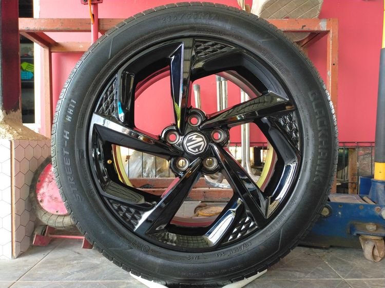 แม็กmg ขอบ17 สีอบpowder coat พร้อมยางblackhawk 215 55 17 ปี24 ใส่ mg 4 mg EP mg zs EV อื่นๆ 5 รู 112 รูปที่ 3