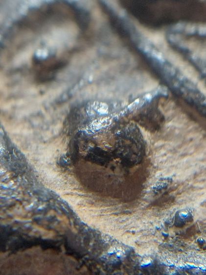 หลวงพ่อปานทรงครุฑ แช่น้ำมีเสียงจี๊ดๆตรงตามตำราปู่ฤษีลิงดำ ราดำคลุมทั้งองค์ รูปที่ 6