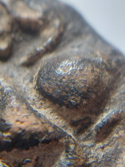 หลวงพ่อปานทรงครุฑ แช่น้ำมีเสียงจี๊ดๆตรงตามตำราปู่ฤษีลิงดำ ราดำคลุมทั้งองค์ รูปที่ 7