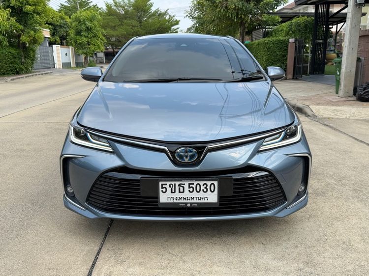 Toyota Altis 2020 1.8 Hybrid High Sedan ไฮบริด ไม่ติดแก๊ส เกียร์อัตโนมัติ ฟ้า รูปที่ 2