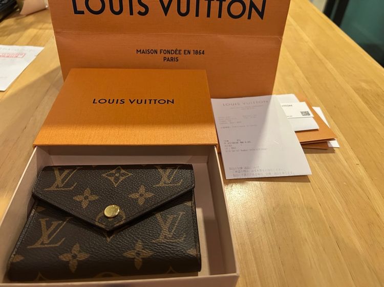หญิง น้ำตาล อื่นๆ Louis Vuitton wallet