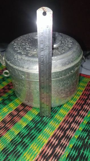 กล่องหรือหม้อเก็บอาหารอลูมิเนียมแบบโบราณ รูปที่ 4