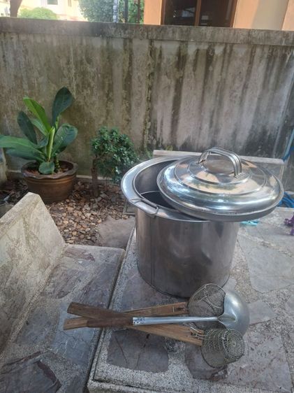 ขายหม้อก๋วยเตี๋ยว พร้อมอุปกรณ์3ชิ้น