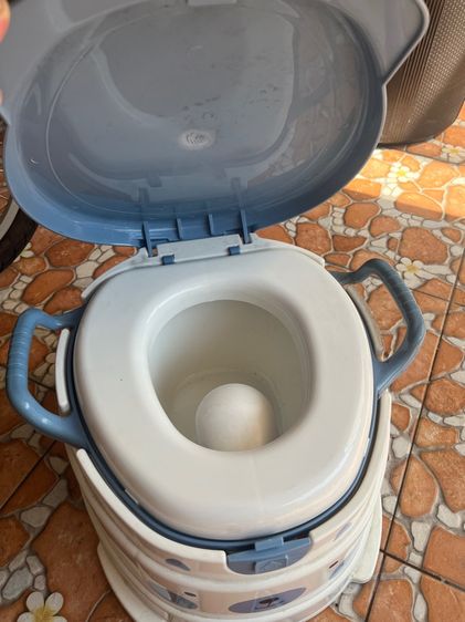 สุขภัณฑ์เคลื่อนที่เด็ก รูปที่ 2