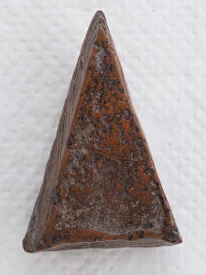 พระนางพญา 07016909 รูปที่ 2