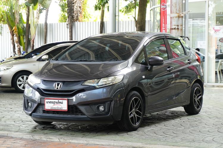 Honda Jazz 1.5 S i-VTEC รถบ้านแท้ มือเดียว 