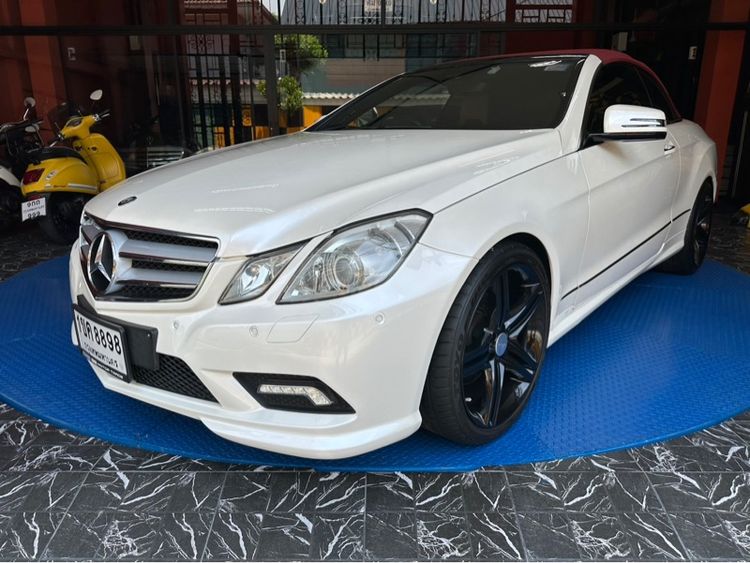Mercedes-Benz E-Class 2011 E250 CGI Sedan เบนซิน ไม่ติดแก๊ส เกียร์อัตโนมัติ ขาว รูปที่ 2