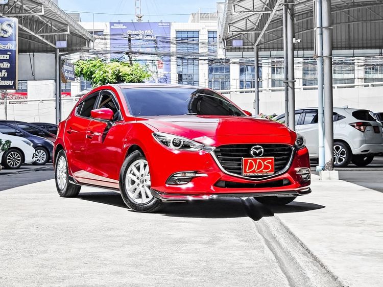 Mazda Mazda3 2018 2.0 C Sedan เบนซิน เกียร์อัตโนมัติ แดง รูปที่ 4