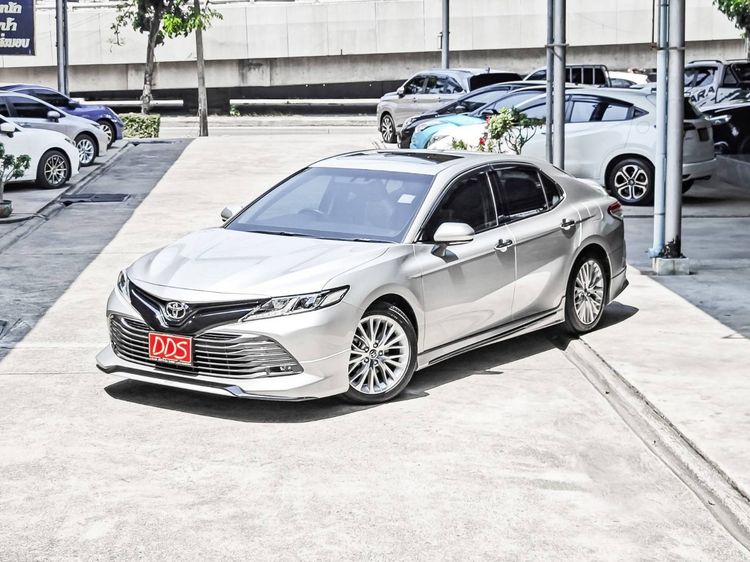 รถ Toyota Camry 2.5 G สี เทา