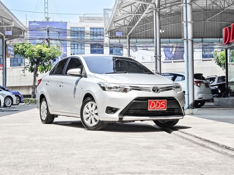 Toyota Vios 2013 1.5 E Sedan เบนซิน เกียร์อัตโนมัติ เทา รูปที่ 4