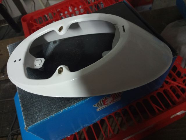 โครงไฟเลี้ยวติดบังโคลนหน้าข้างซ้ายข้างขวา. รถโฟล์คเต่า รูปที่ 5