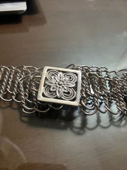 เครื่องเงินเก่า เข็มขัดกะไหล่เงินเก่า