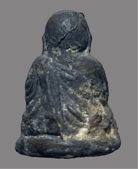 รูปหล่อหลวงพ่อเงินเก่ามาก รูปที่ 2