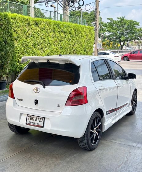 Toyota Yaris 2007 1.5 E Sedan เบนซิน ไม่ติดแก๊ส เกียร์อัตโนมัติ ขาว รูปที่ 4