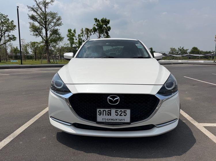 Mazda Mazda 2 2020 1.3 Skyactiv-G S Leather Sedan Sedan เบนซิน ไม่ติดแก๊ส เกียร์อัตโนมัติ ขาว รูปที่ 3